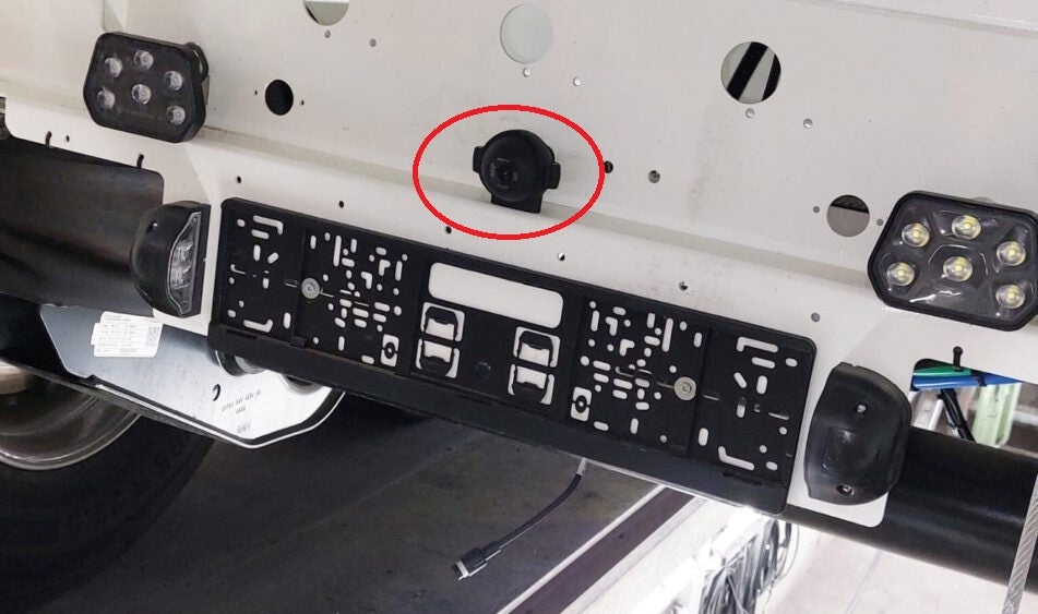 MATERIAL TO MOUNT REVERSE CAMERA (EXCLUDING CAMERA