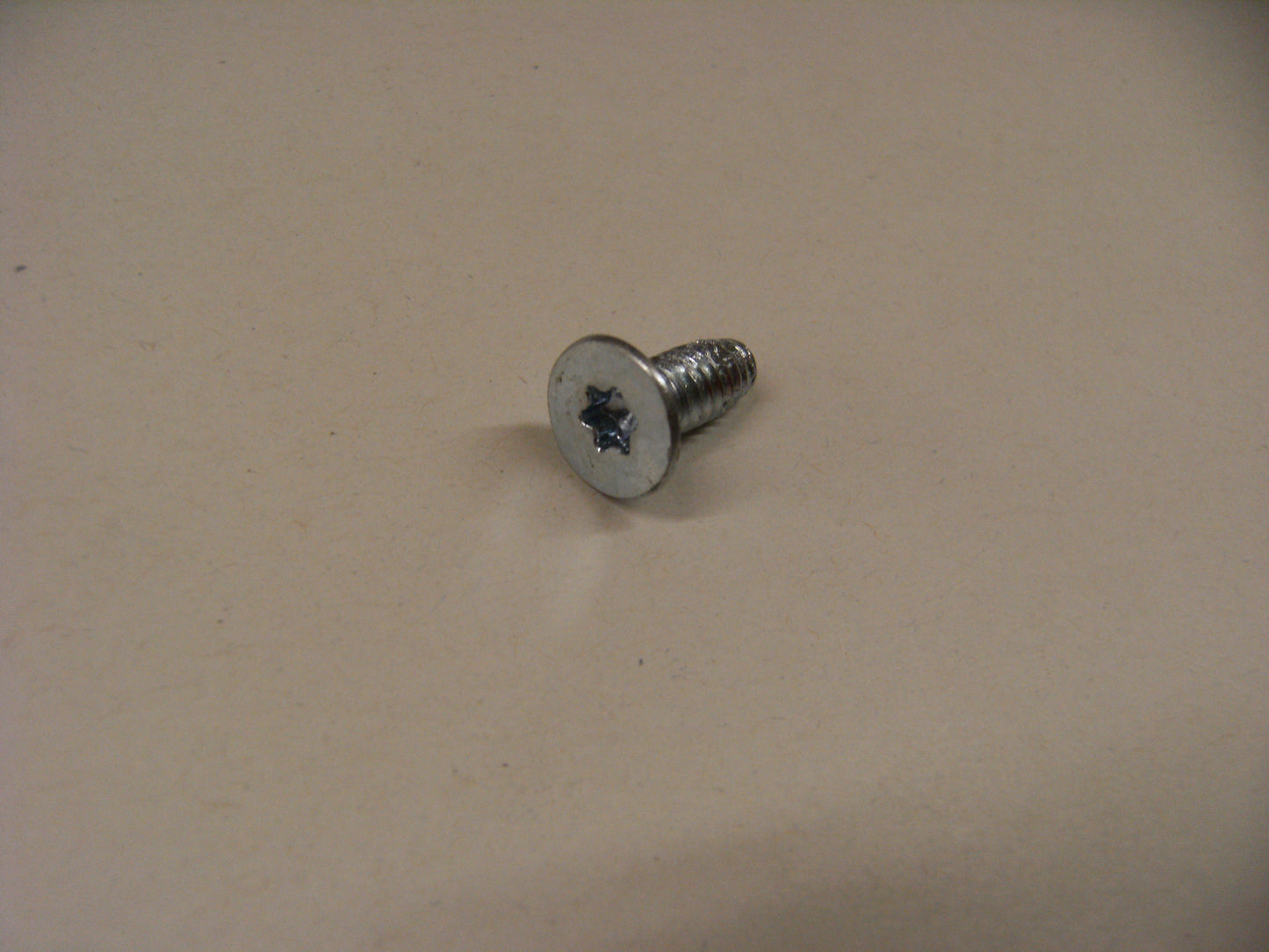 SENKSCHRAUBE 1/4 X 5/8" TX ROLOCK
