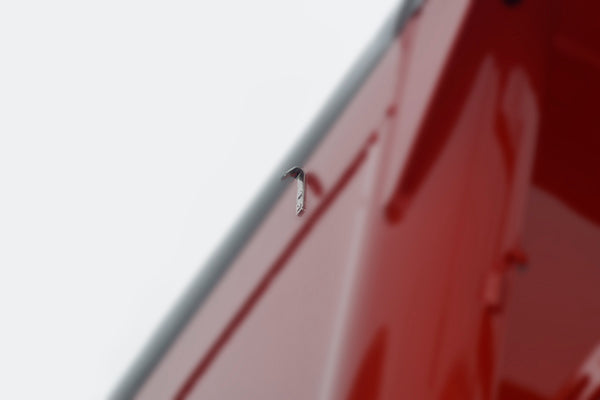 LAPOS HOROG H = 20 MM 2 LYUKÚ YZ