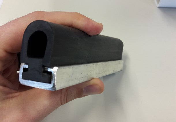 GUMI EPDM GUMIPROFIL 60 SH.A FEKETE