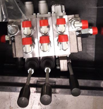 ELosztó Q30.3F.F7S2X103A1M1+103A1D4 F6D + RAC 12L